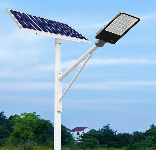 道路太陽(yáng)能路燈